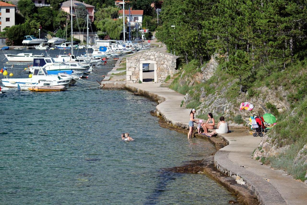 Apartments With A Parking Space Jadranovo, Crikvenica - 5533 Eksteriør billede