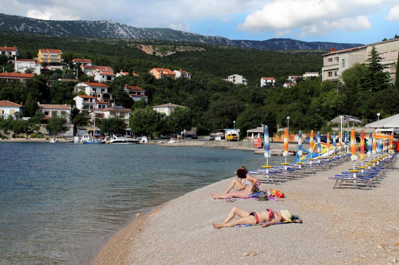 Apartments With A Parking Space Jadranovo, Crikvenica - 5533 Eksteriør billede